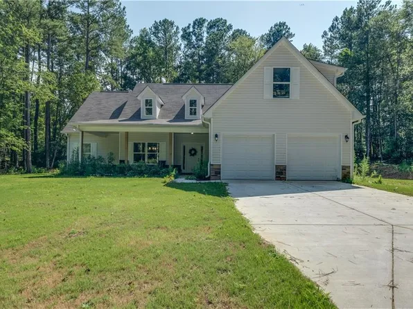 301 Bobcat Trl, Mansfield, GA 30055