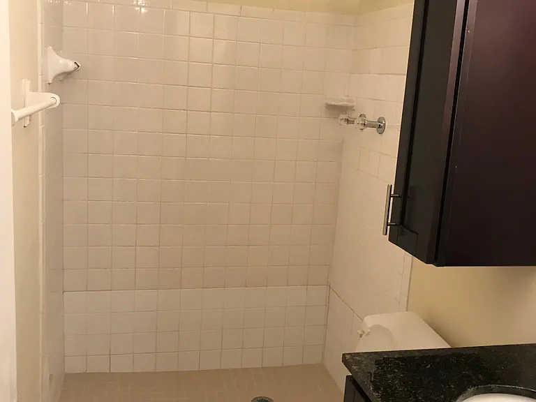 11309 SW 200th St — Photo 6