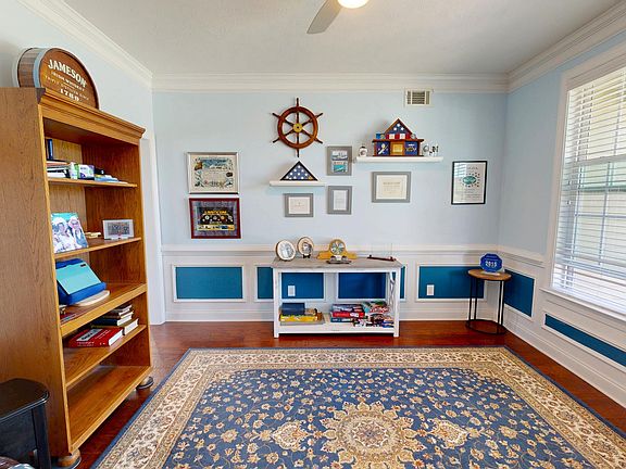 5th image of 2535 Ravenna Lane
