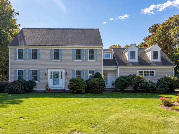 19 Alexander Drive, Yarmouth Port, MA 02675