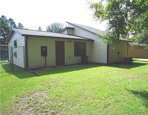 3rd image of 102 Vicksburg Pl