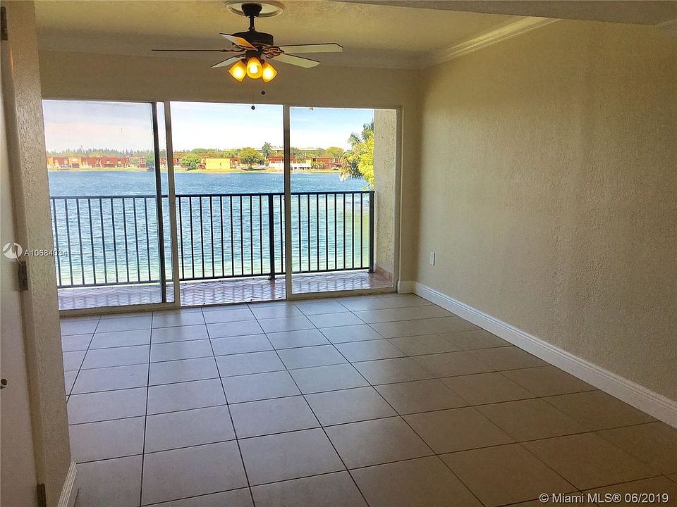 1st image of 315 NW 109th Ave APT 208