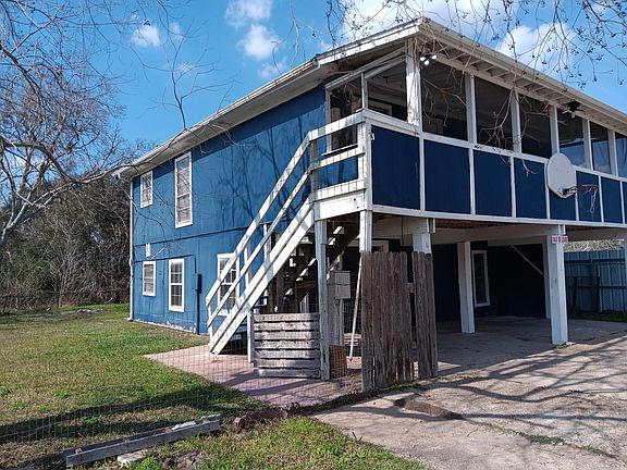 3rd image of 6744 N Masters Rd