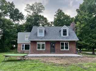 1220B Ferry Rd, Schenectady, NY 12309