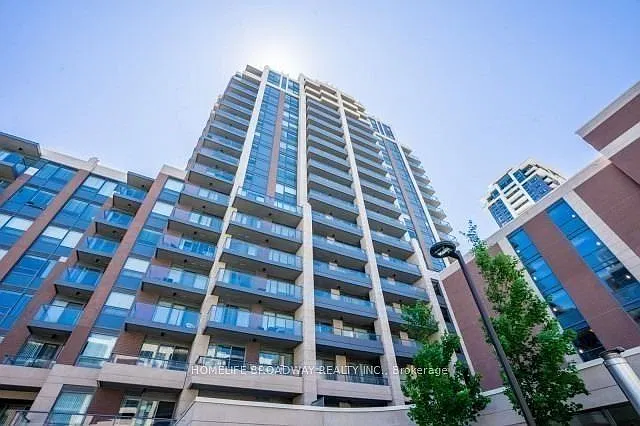 18 Uptown Dr #1702