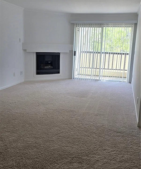 21520 Burbank Blvd #201