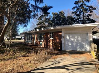720 Balboa Rd, Champaign, IL