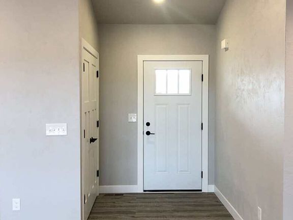 3rd image of 451 Longwood Ln #451