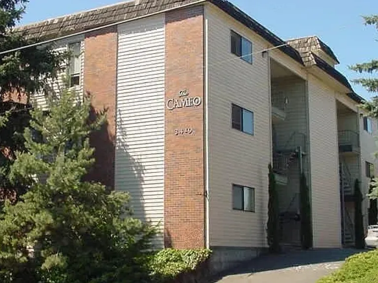 Cameo Apartments — Photo 1