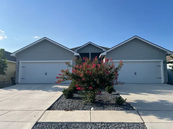 632-634 Grayson Ln, Seguin, TX 78155