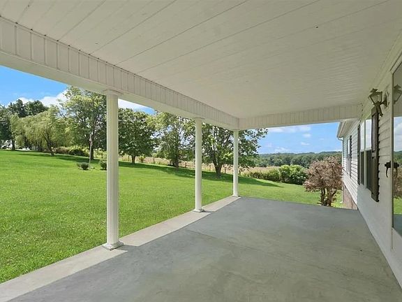 4th image of 1690 Church Rd