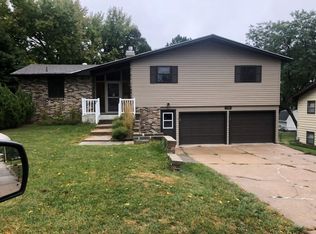 304 Ridgeway Dr, Norfolk, NE 68701