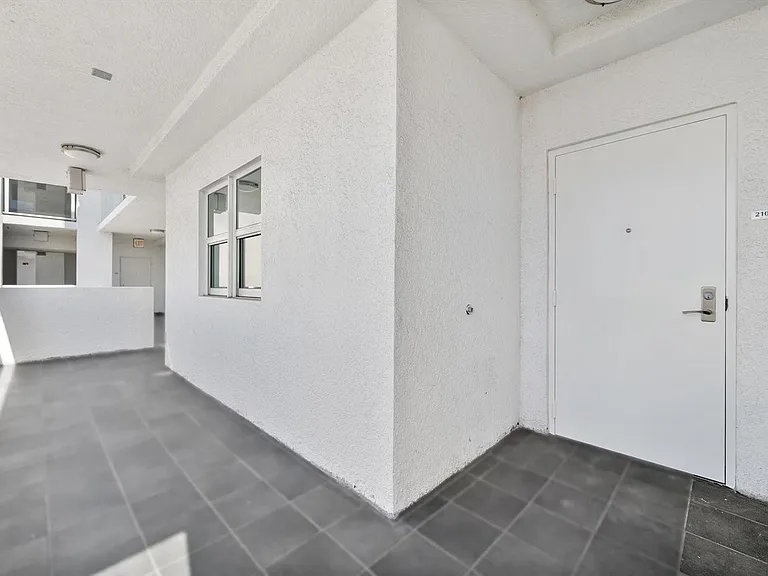 15051 Royal Oaks Ln #2106 — Photo 2