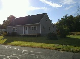 13 Bluemer Rd, Southampton, MA 01073