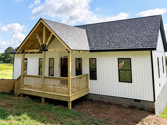 3rd image of 584 Buckeye Rd