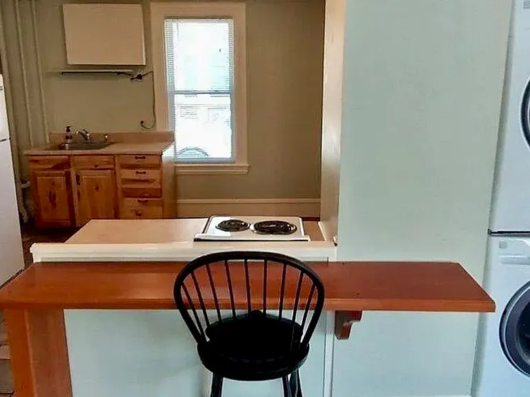 15 N Winooski Ave #B — Photo 4