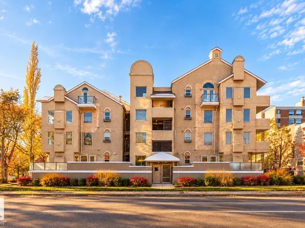 8108 109th St NW #101, Edmonton, AB T6G 2V7