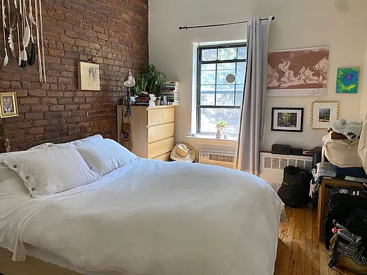 Rented by Corcoran | media 29