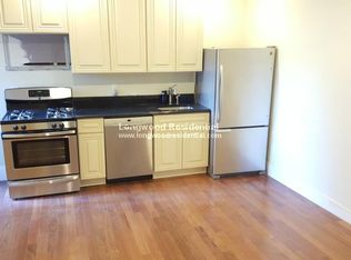 1676 Beacon St #3A, Brookline, MA 02445