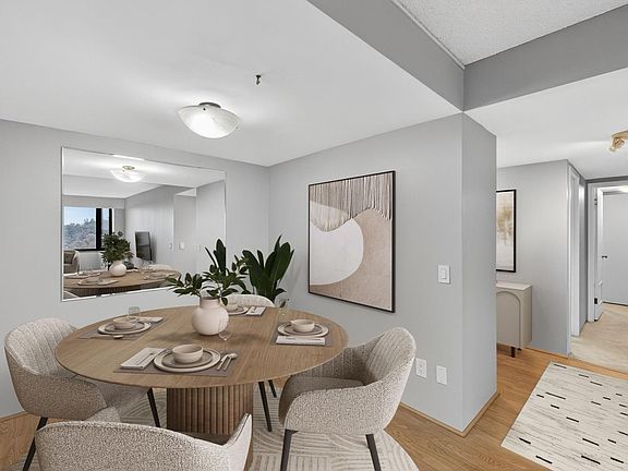 5th image of 207 5th Ave SW APT 902