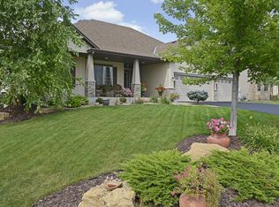 9508 Glacier Rd, Saint Bonifacius, MN 55375