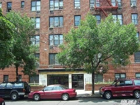 1st image of 9229 Lamont Ave