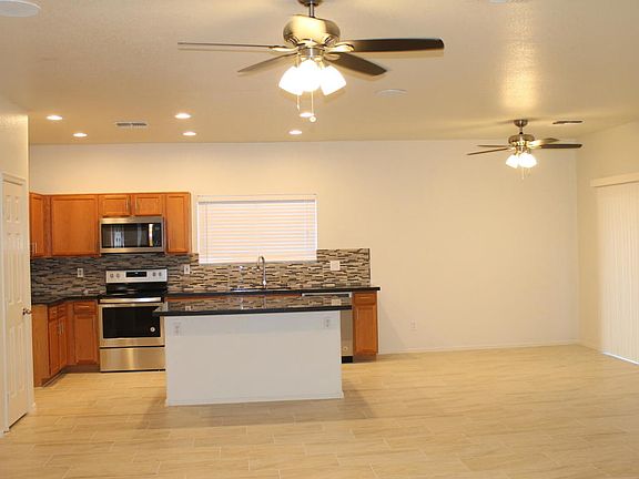 4th image of 9031 E Plata Ave