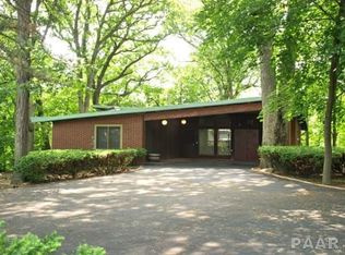 225 Edgewood Dr, East Peoria, IL