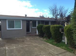 310 Las Palmas Ave, Sacramento, CA 95815