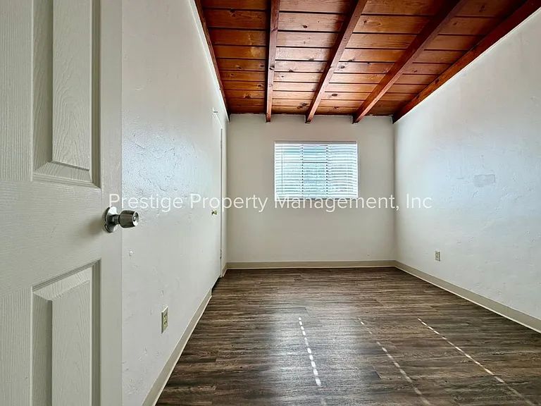 2834 N Richey Blvd — Photo 17
