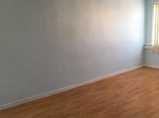 67 W 20th St, Bayonne, NJ 07002