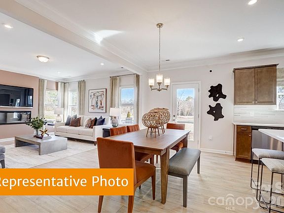 7th image of this home
