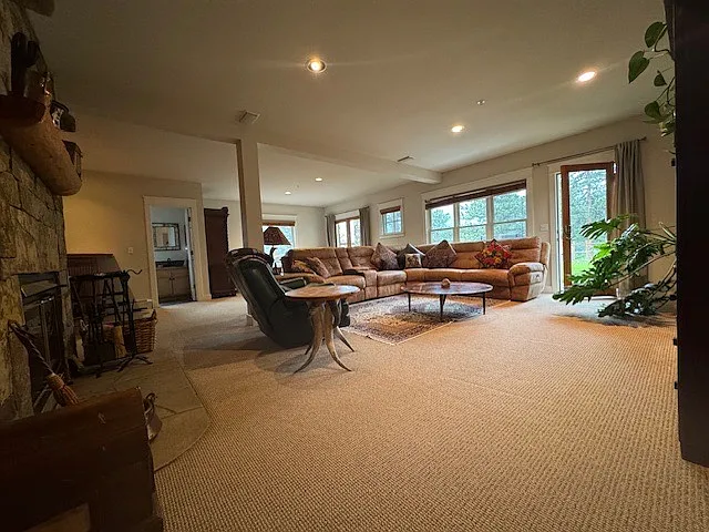 166 Gillespie Spur #A — Photo 13
