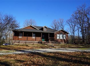 23605 Gralyn Ln, Lebanon, MO 65536