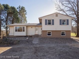 7148 Jesup St, Indianola, IA 50125