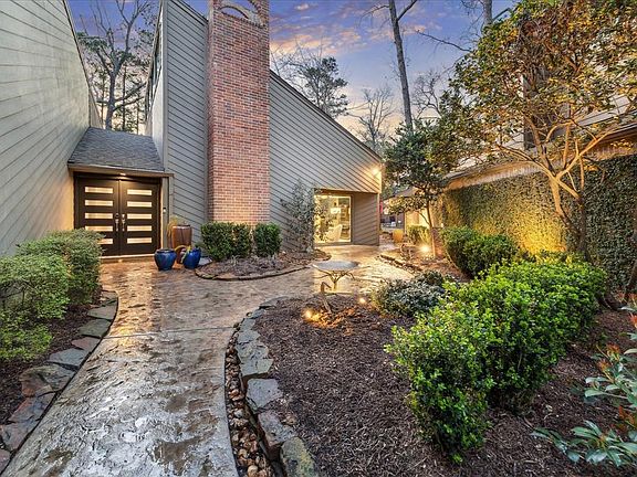 4th image of 3106 E Lake Crescent Drive