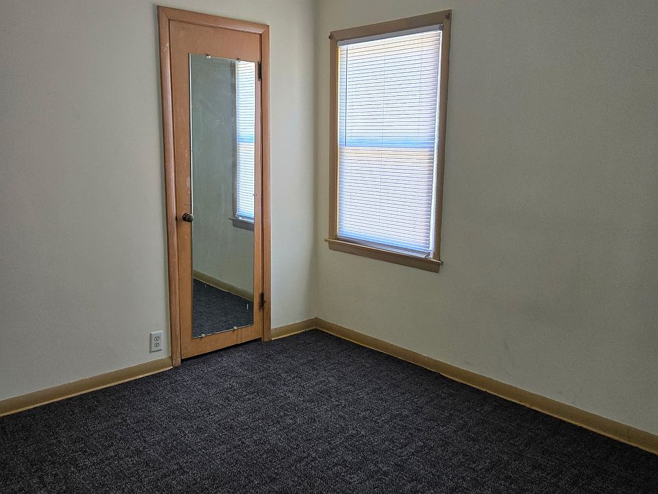 1st image of 5248 N 55th St #2