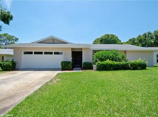 7592 133rd St, Seminole, FL 33776