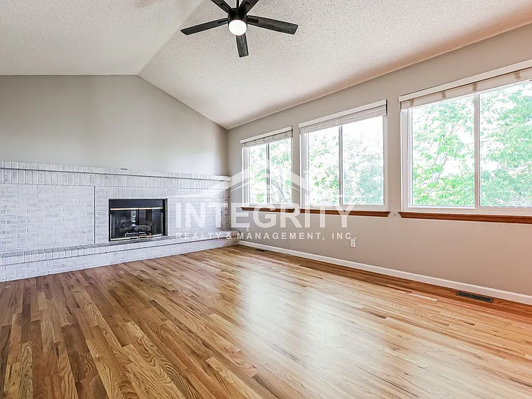 11536 Briarwood Ln — Photo 10