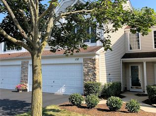 157 Locksley Dr, Streamwood, IL