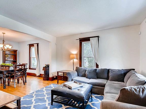 5th image of 2647 Taylor St NE