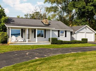 12086 S West Bay Shore Dr, Traverse City, MI 49684