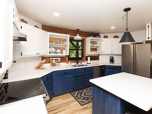 30th image of this home