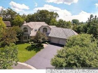 6737 Apache Rd, Edina, MN 55439