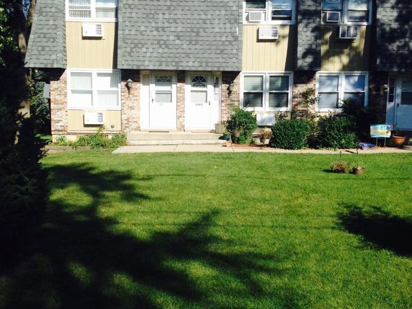 33617 N Evergreen Dr