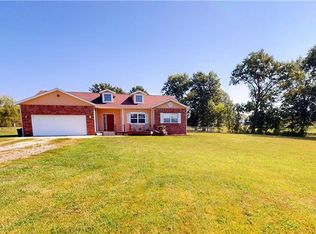 18833 S 1504th Rd, Nevada, MO 64772