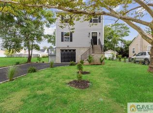 72 Macarthur Ave, Sayreville, NJ