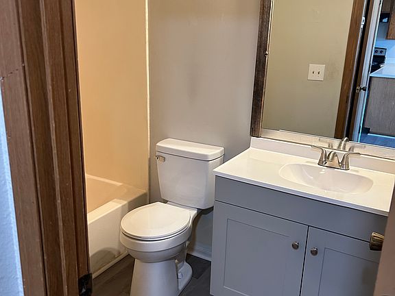 3rd image of 9560 E Lincoln St APT 13