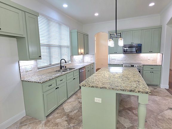 3rd image of 2206 Hartley Dr