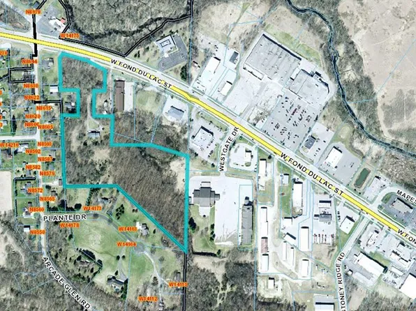 1233 W Fond Du Lac St, Ripon, WI 54971